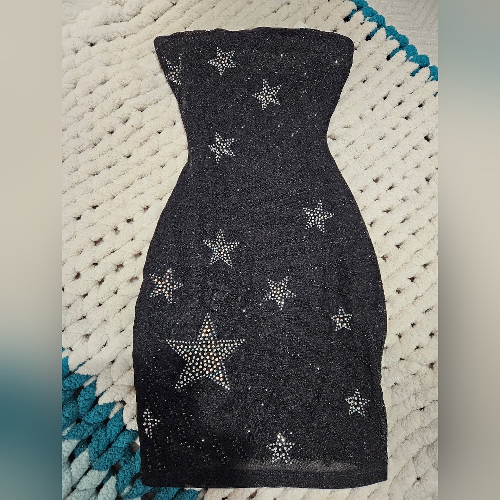 Black Strapless Star Dress